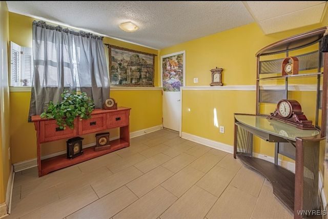 11 Alanview Drive, Lockport City, NY 14094