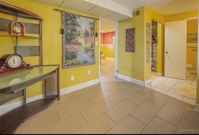 11 Alanview Drive, Lockport City, NY 14094