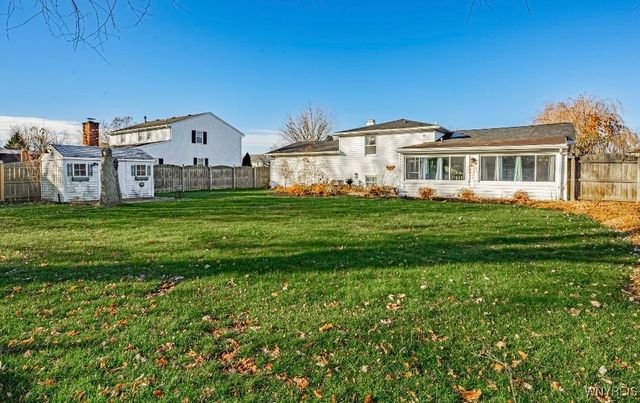 11 Alanview Drive, Lockport City, NY 14094