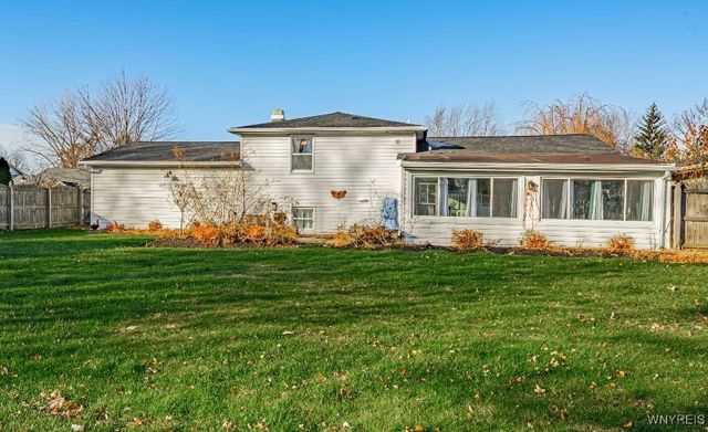 11 Alanview Drive, Lockport City, NY 14094