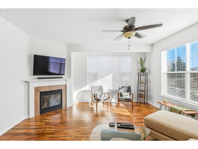 9193 Sw MONTAGE Ln, Portland, OR 97223