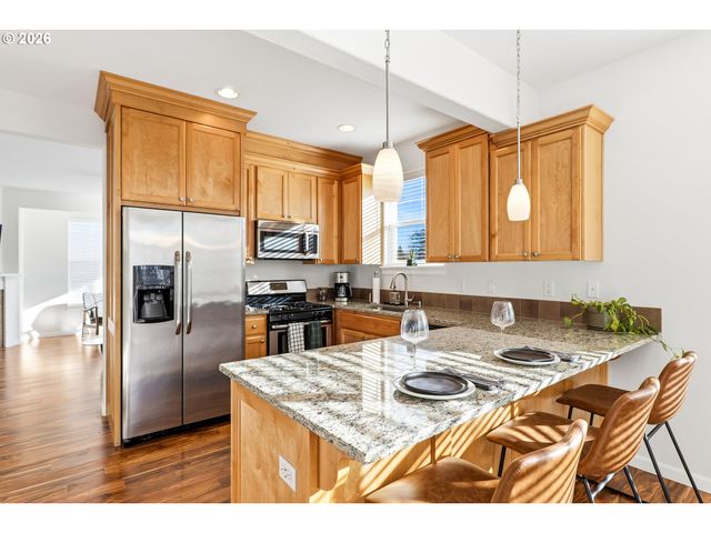 9193 Sw MONTAGE Ln, Portland, OR 97223