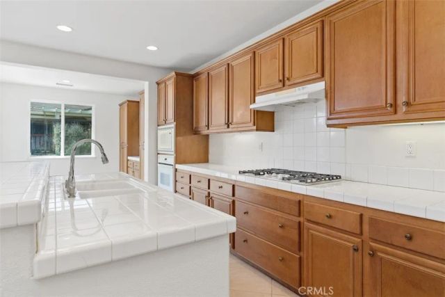 29095 Light Sails Court, Menifee, CA 92585