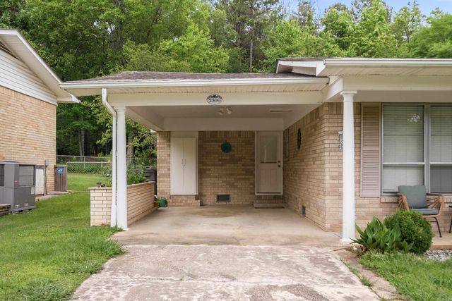 2300 Hobson Avenue, Hot Springs, AR 71913