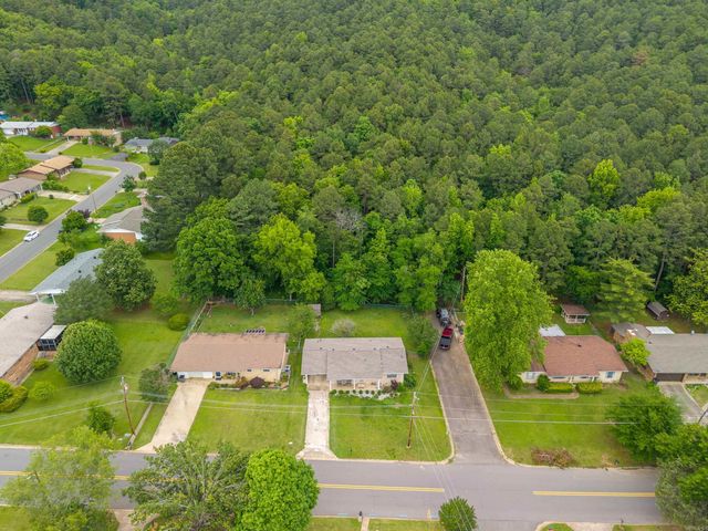2300 Hobson Avenue, Hot Springs, AR 71913
