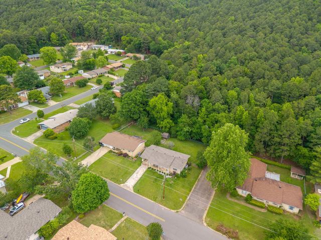2300 Hobson Avenue, Hot Springs, AR 71913