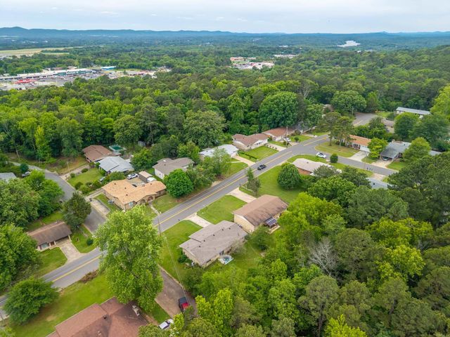 2300 Hobson Avenue, Hot Springs, AR 71913