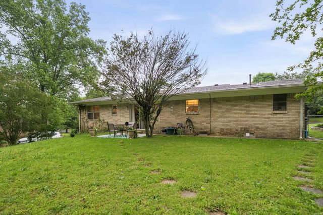 2300 Hobson Avenue, Hot Springs, AR 71913