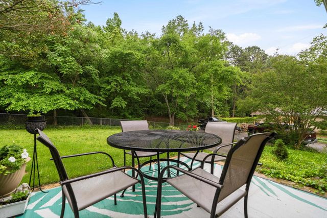 2300 Hobson Avenue, Hot Springs, AR 71913