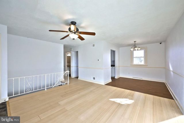 737 ATLANTIC AVE, Red Lion, PA 17356