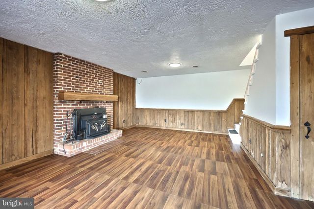 737 ATLANTIC AVE, Red Lion, PA 17356