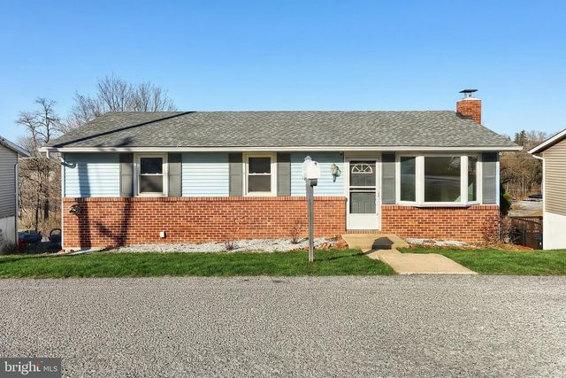 737 ATLANTIC AVE, Red Lion, PA 17356