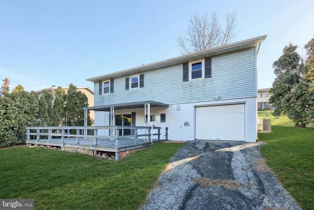 737 ATLANTIC AVE, Red Lion, PA 17356