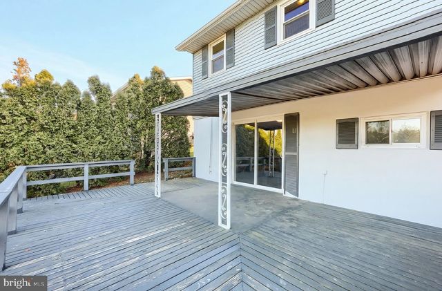 737 ATLANTIC AVE, Red Lion, PA 17356