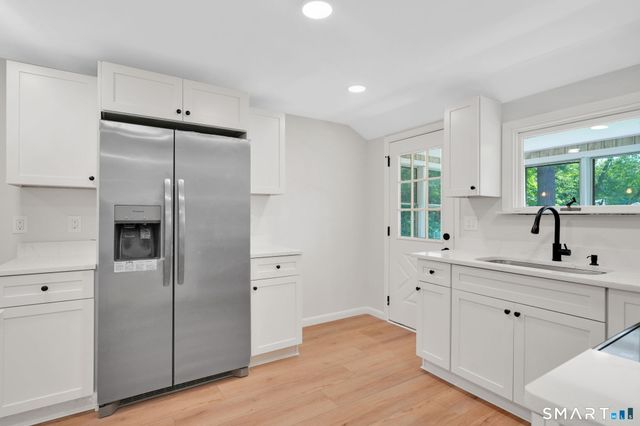 42 Wheeler Drive, Enfield, CT 06082