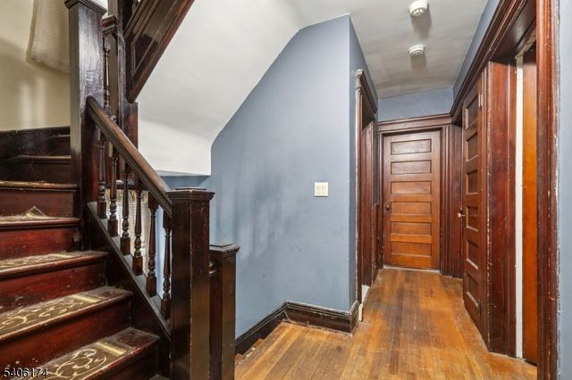 185 State St, Bloomfield Twp., NJ 07003