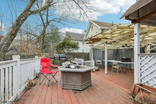 185 State St, Bloomfield Twp., NJ 07003