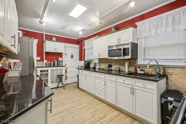 185 State St, Bloomfield Twp., NJ 07003