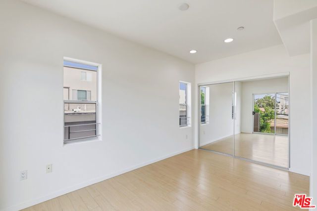 3637 Dunn Drive 104, Los Angeles, CA 90034