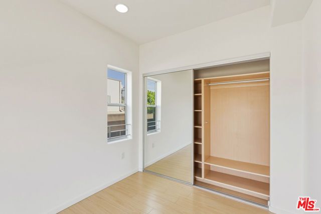 3637 Dunn Drive 104, Los Angeles, CA 90034