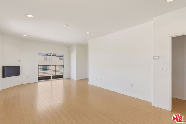 3637 Dunn Drive 104, Los Angeles, CA 90034