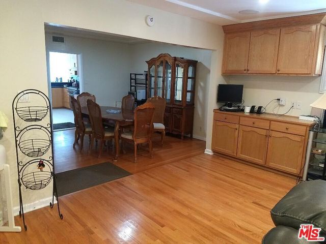 7720 Cowan Avenue, Westchester, CA 90045