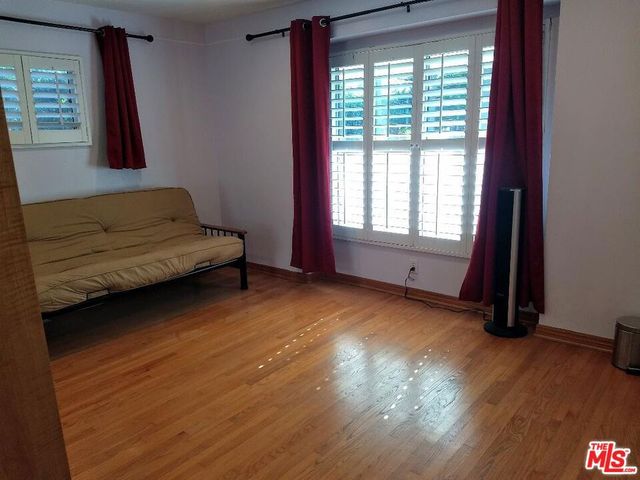 7720 Cowan Avenue, Westchester, CA 90045