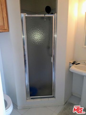 7720 Cowan Avenue, Westchester, CA 90045