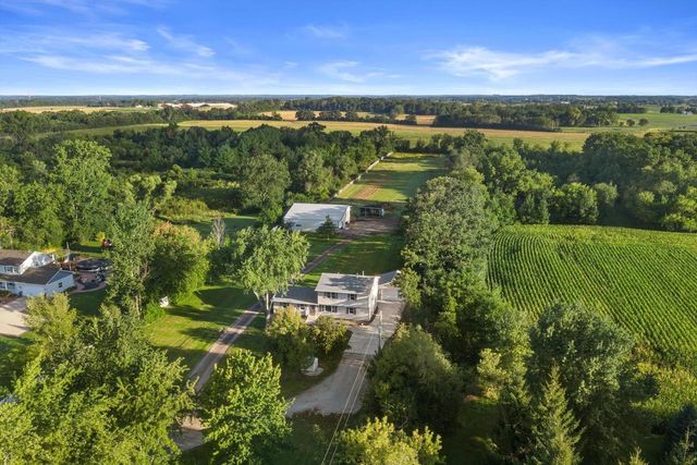 21234 Church ROAD, Union Grove, WI 53182