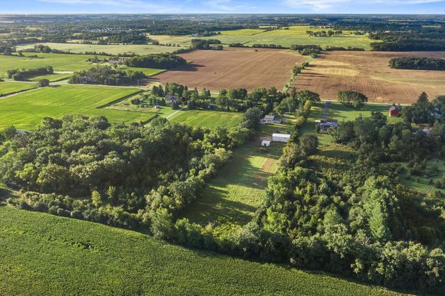 21234 Church ROAD, Union Grove, WI 53182