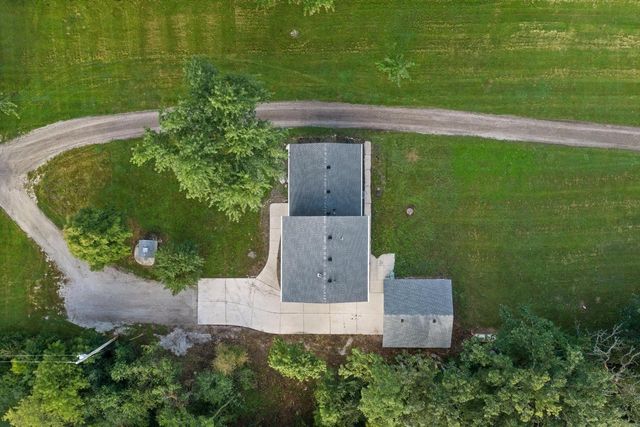 21234 Church ROAD, Union Grove, WI 53182