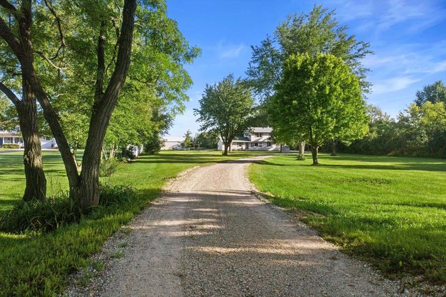 21234 Church ROAD, Union Grove, WI 53182