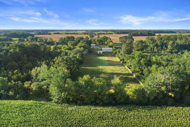 21234 Church ROAD, Union Grove, WI 53182