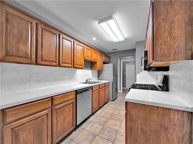326 Oleander Ave B, Corpus Christi, TX 78404