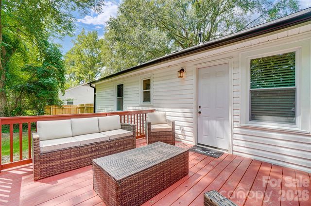 6608 Rosecran Drive, Charlotte, NC 28215