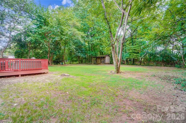 6608 Rosecran Drive, Charlotte, NC 28215