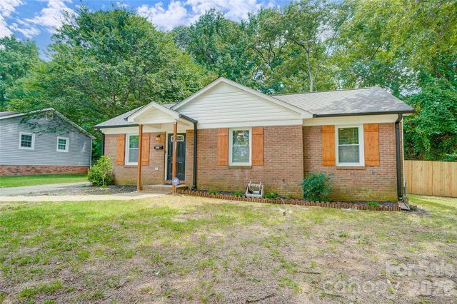 6608 Rosecran Drive, Charlotte, NC 28215