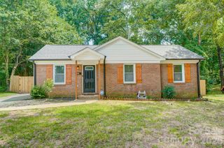 6608 Rosecran Drive, Charlotte, NC 28215