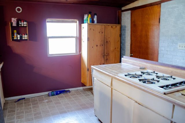 2700 Westbrook Drive, Mansfield, MO 65704