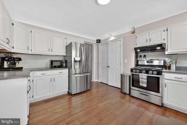 912 SPRINGWOOD DR, West Chester, PA 19382