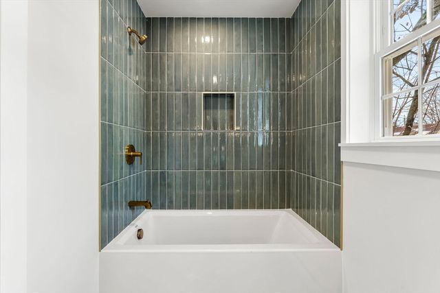 48 Mystic Lake Drive 48, Arlington, MA 02474