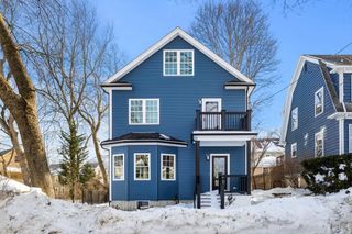 48 Mystic Lake Drive 48, Arlington, MA 02474