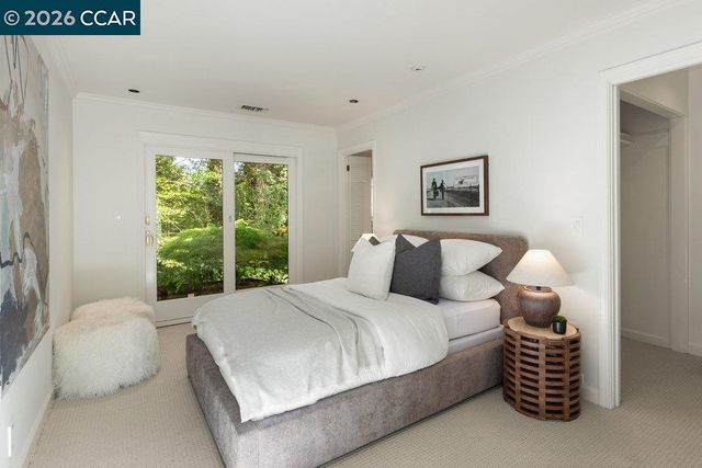 3907 Happy Valley Rd, Lafayette, CA 94549