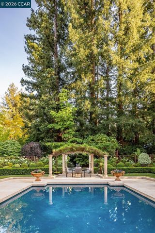 3907 Happy Valley Rd, Lafayette, CA 94549