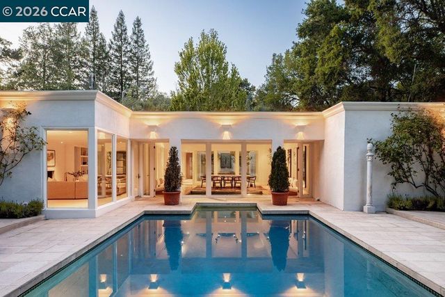 3907 Happy Valley Rd, Lafayette, CA 94549