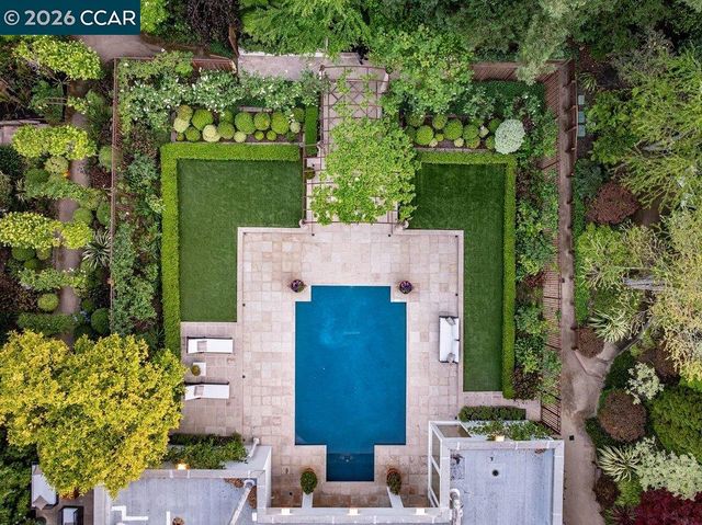 3907 Happy Valley Rd, Lafayette, CA 94549