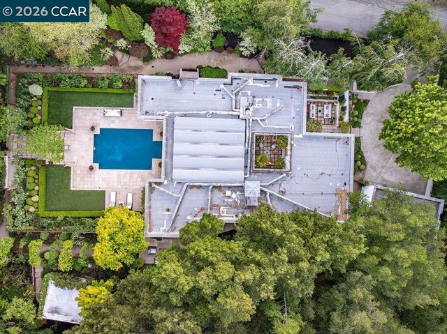 3907 Happy Valley Rd, Lafayette, CA 94549