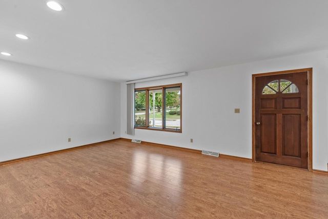 109 FILBY STREET, Oakfield, WI 53065
