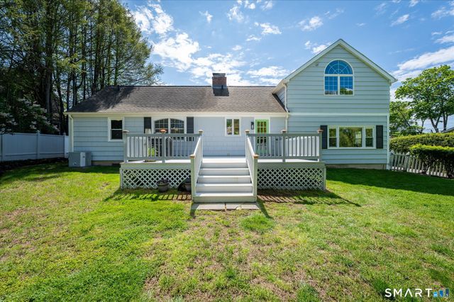 43 Green Knolls Lane, Fairfield, CT 06824