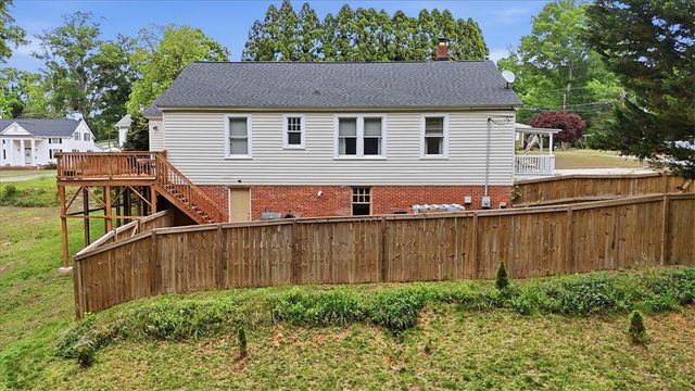 205 Myrtle Avenue, Belton, SC 29627